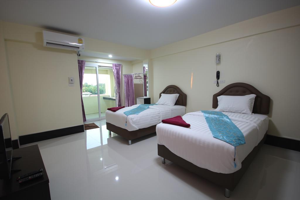 Windsor Resort Lop Buri Habitación foto