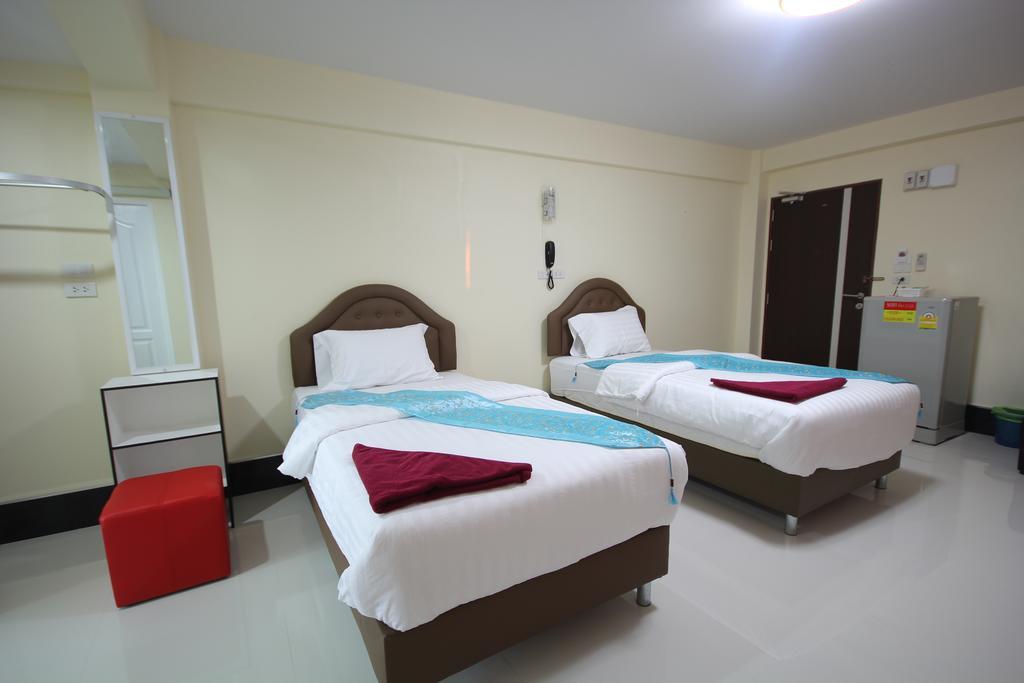 Windsor Resort Lop Buri Habitación foto