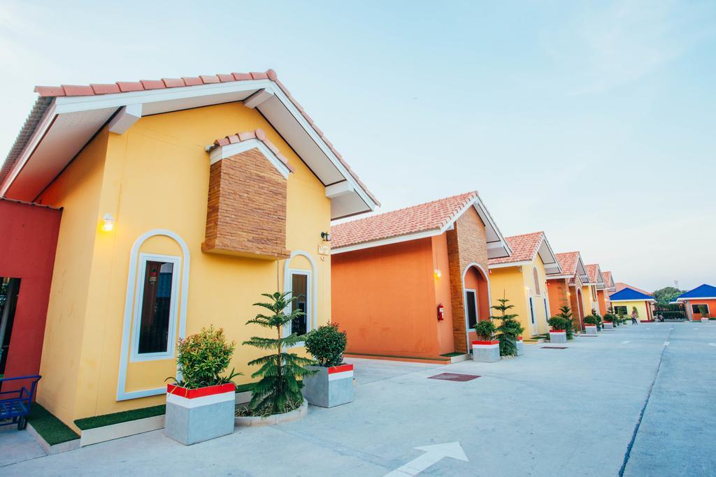 Windsor Resort Lop Buri Exterior foto