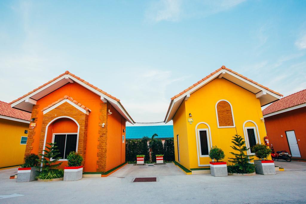 Windsor Resort Lop Buri Exterior foto